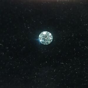 Moissanite 1 CT Round Cut Gemstone